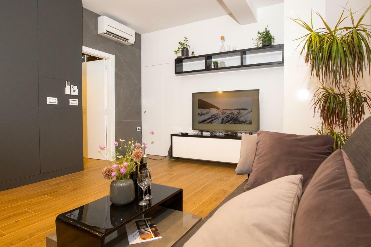 Apartmani Paklenica Noa Starigrad Paklenica Exterior foto